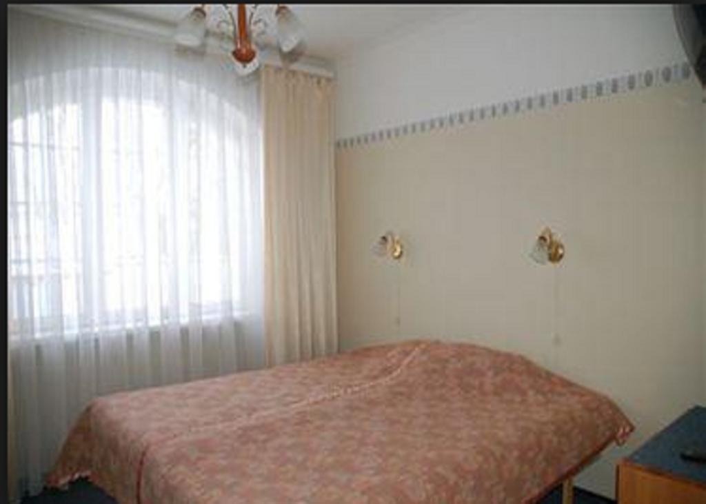 Hotell De Tolly Torva Екстер'єр фото