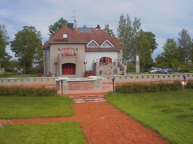 Hotell De Tolly Torva Екстер'єр фото